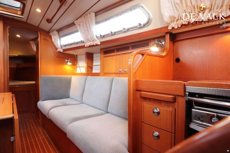 Hallberg-Rassy 310