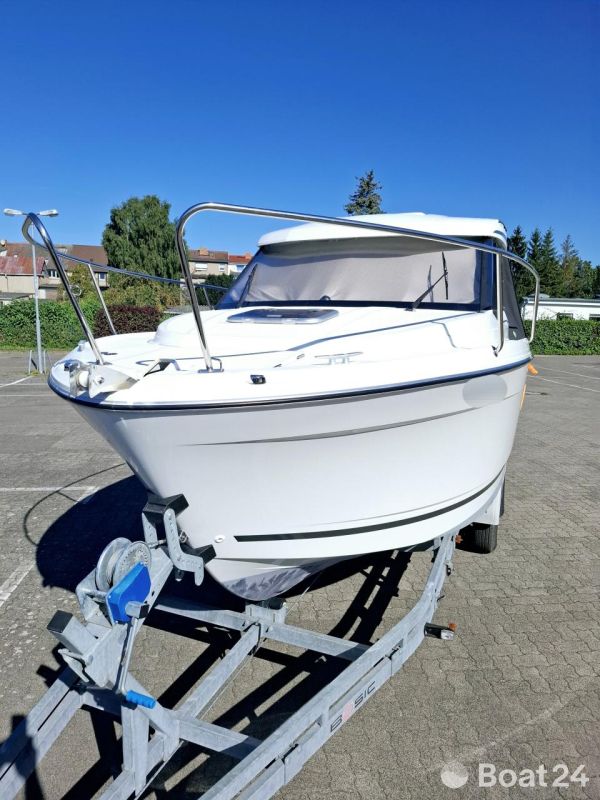 Jeanneau Merry Fisher 695