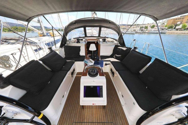 Bavaria CRUISER 46