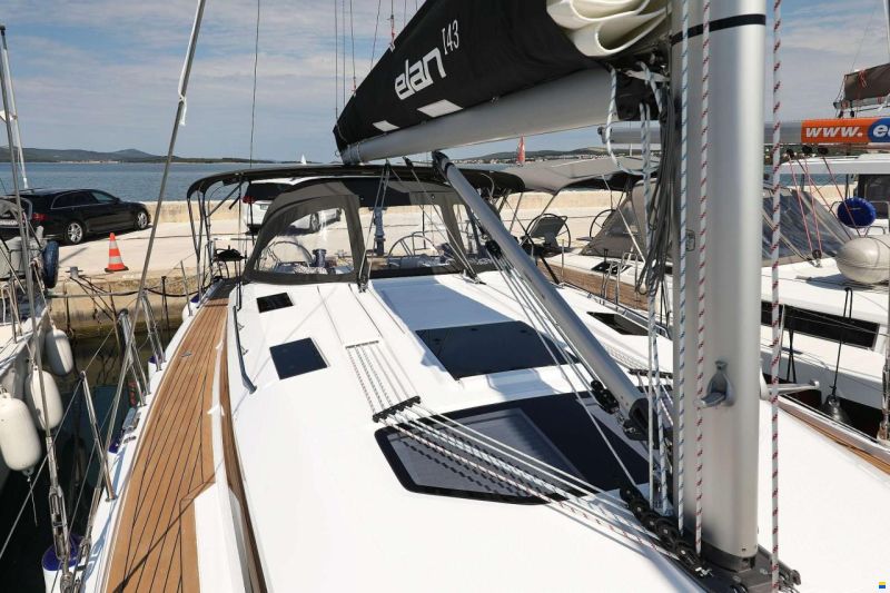 Elan 43