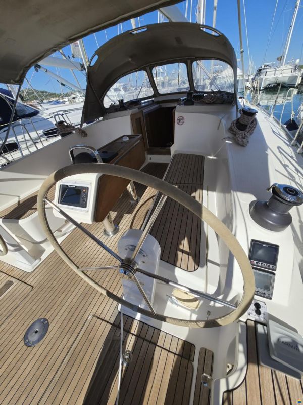Bavaria CRUISER 41