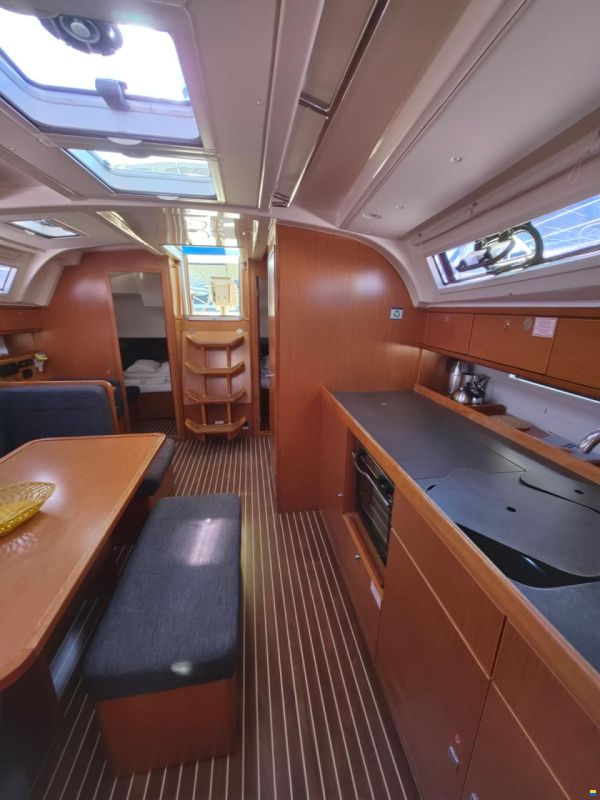 Bavaria CRUISER 41