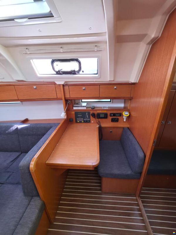 Bavaria CRUISER 41