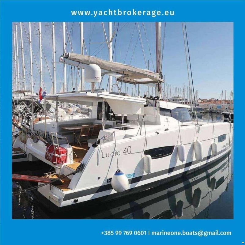 Fountaine Pajot LUCIA 40
