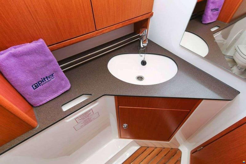 Bavaria CRUISER 34
