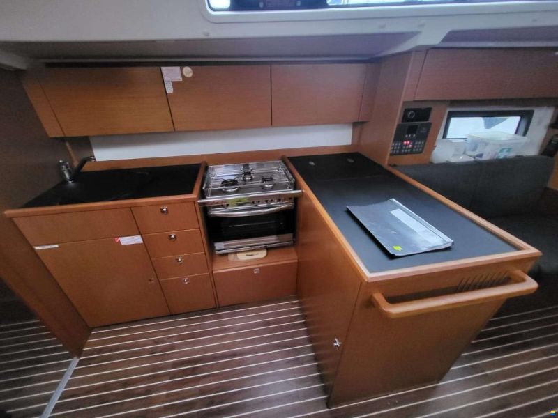 Bavaria C38