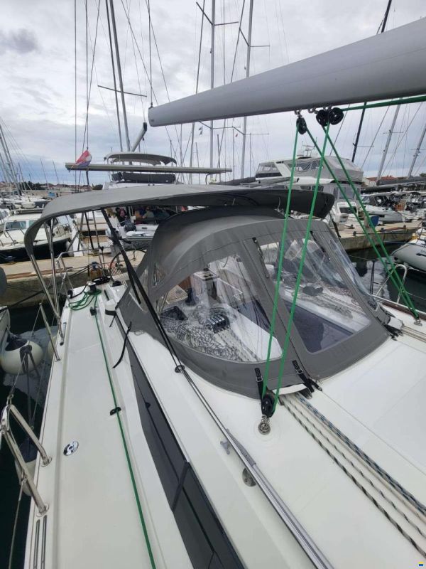 Bavaria C38
