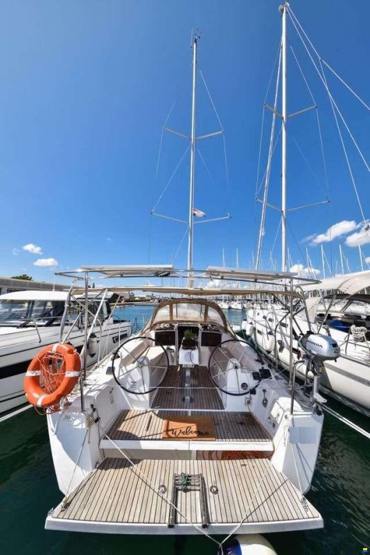 Dufour 350 GRAND LARGE