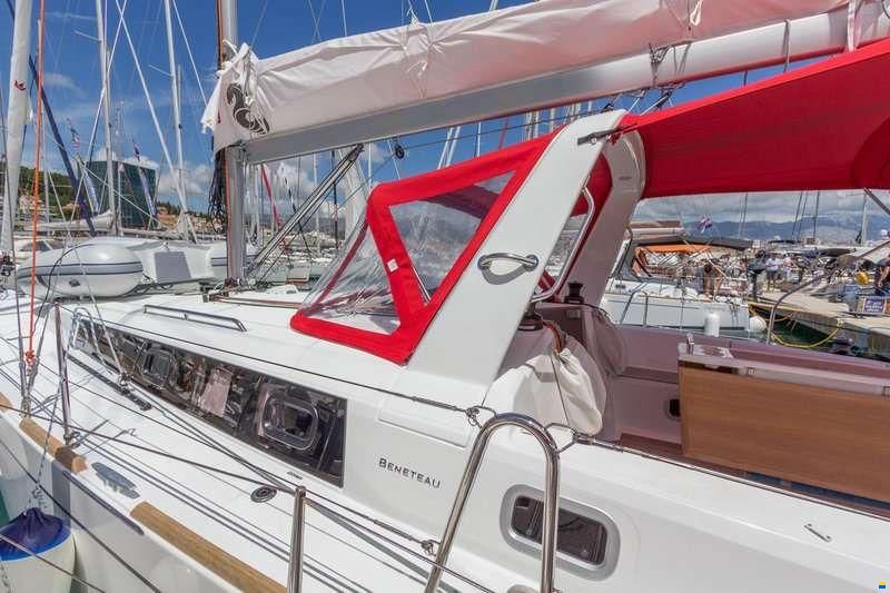 Beneteau OCEANIS 38.1