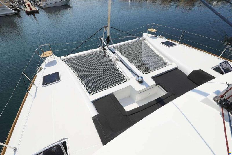 Lagoon 450 F