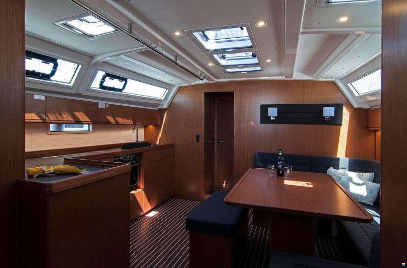 Bavaria CRUISER 46