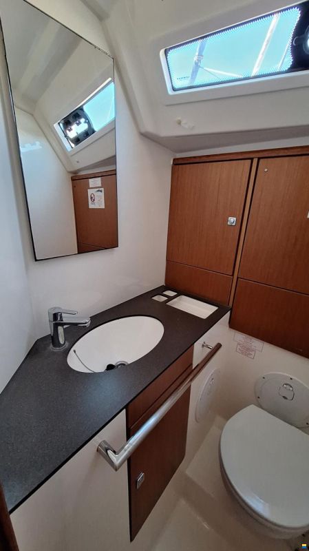 Bavaria CRUISER 46