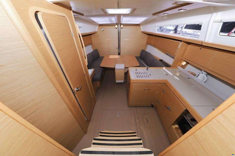 Dufour 382 GRAND LARGE