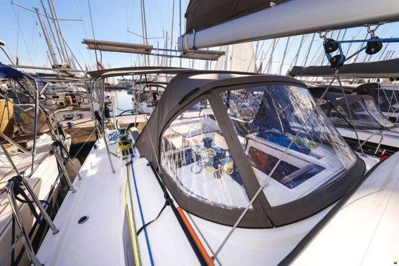 Dufour 44