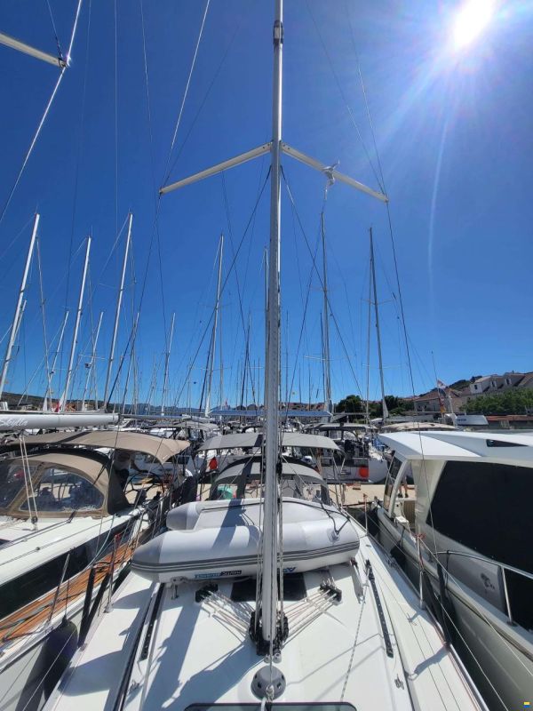 Bavaria CRUISER 34