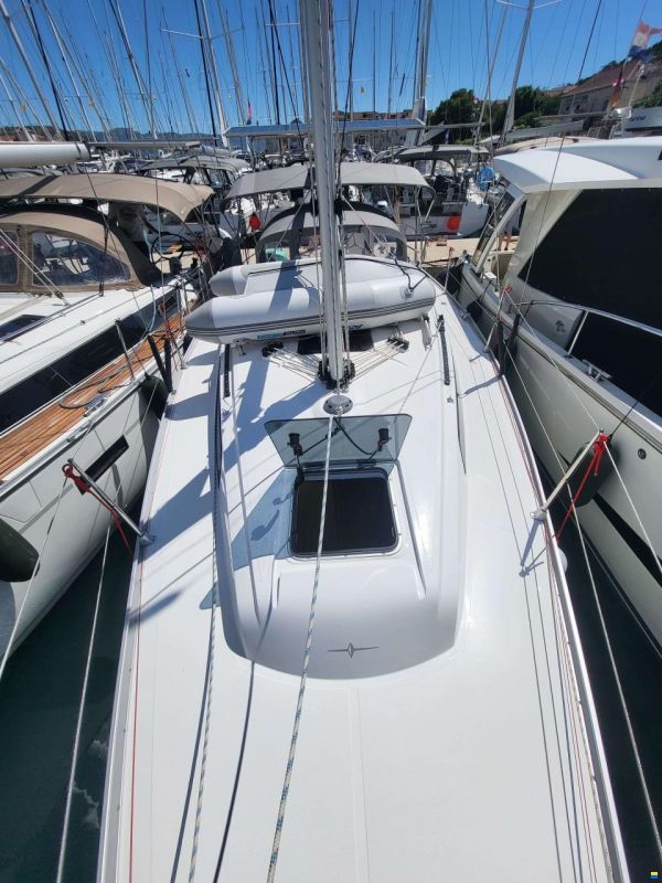 Bavaria CRUISER 34