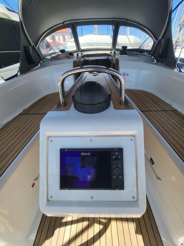 Bavaria CRUISER 34