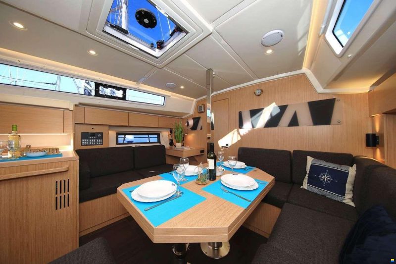 Bavaria C42