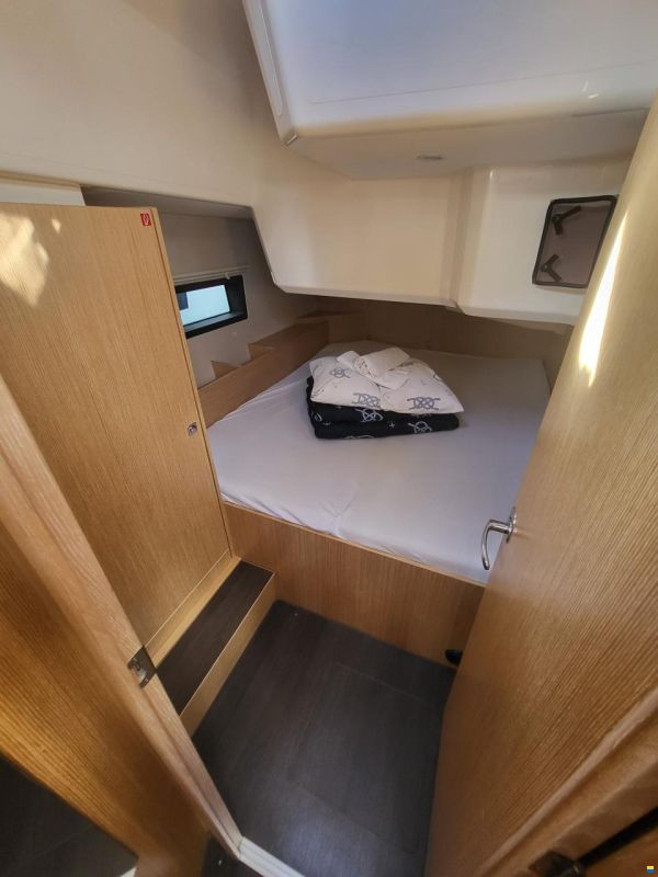 Bavaria C42