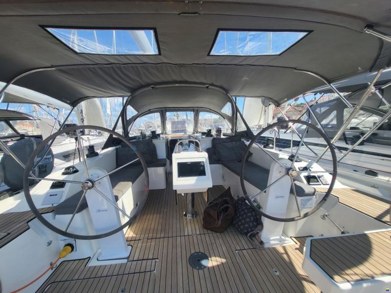 Bavaria C42