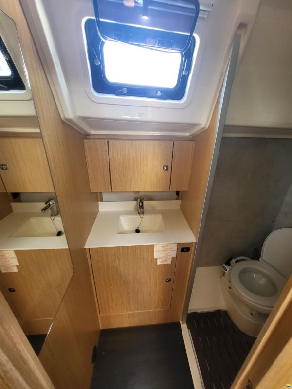 Bavaria C42