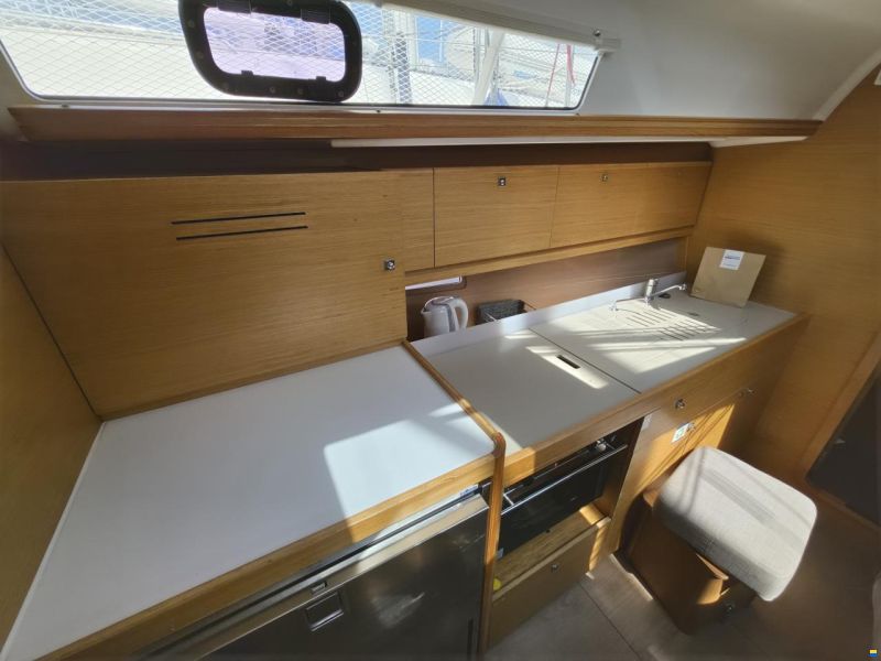 Dufour 382 GRAND LARGE