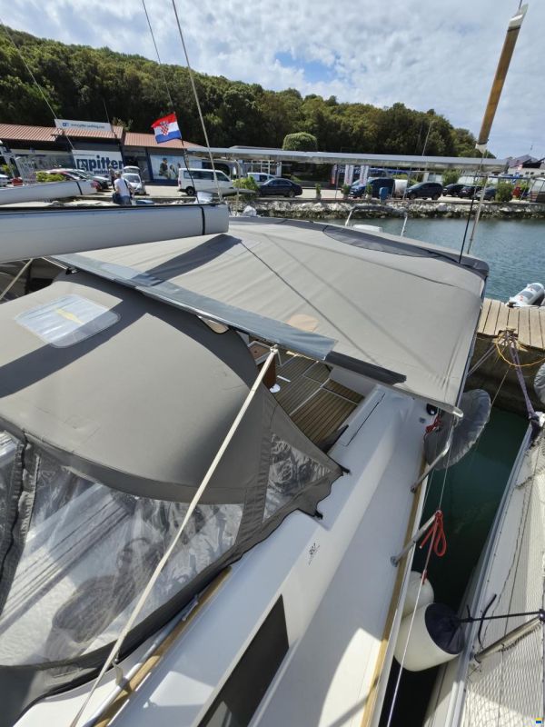Dufour 382 GRAND LARGE