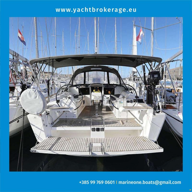 Dufour 382 GRAND LARGE