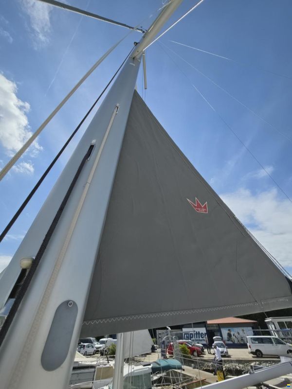 Dufour 382 GRAND LARGE