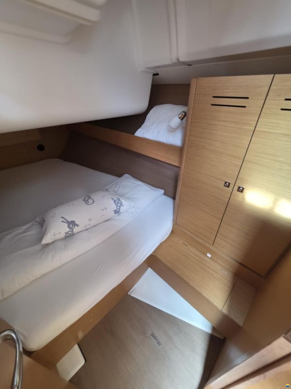 Dufour 382 GRAND LARGE