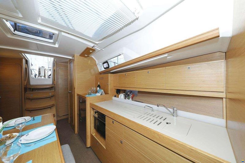 Dufour 382 GRAND LARGE