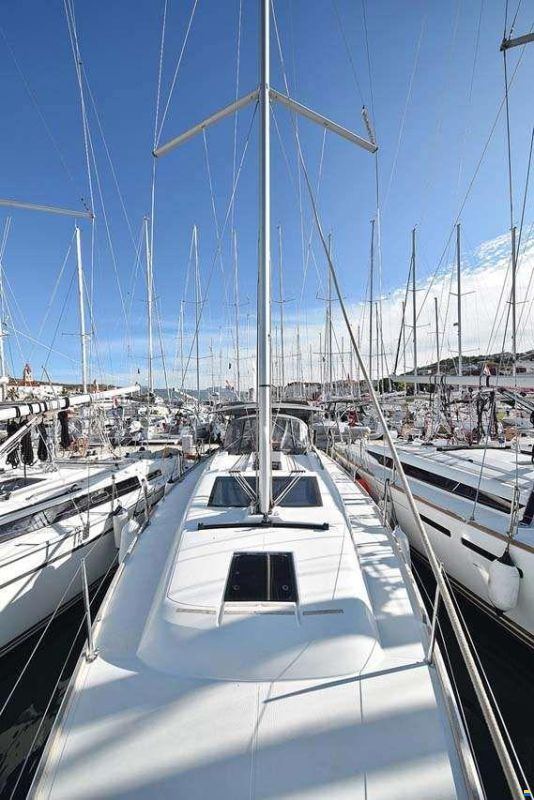 Dufour 382 GRAND LARGE