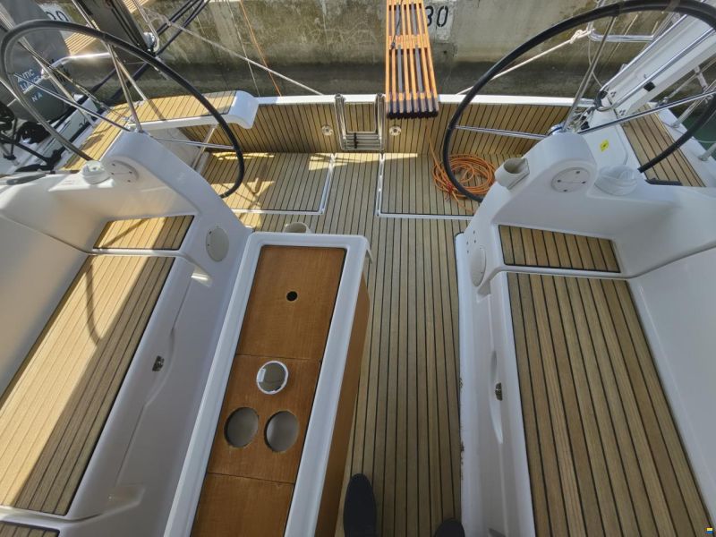 Dufour 382 GRAND LARGE