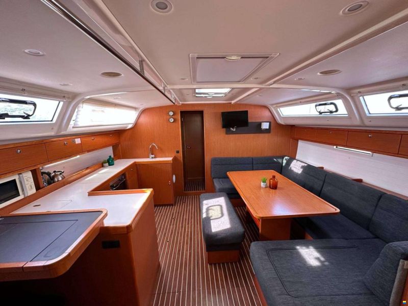Bavaria 51 CRUISER