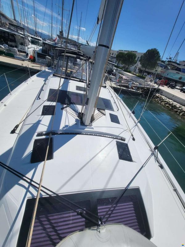 Dufour 530