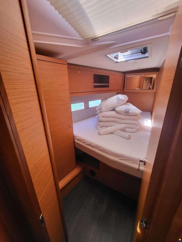 Dufour 530