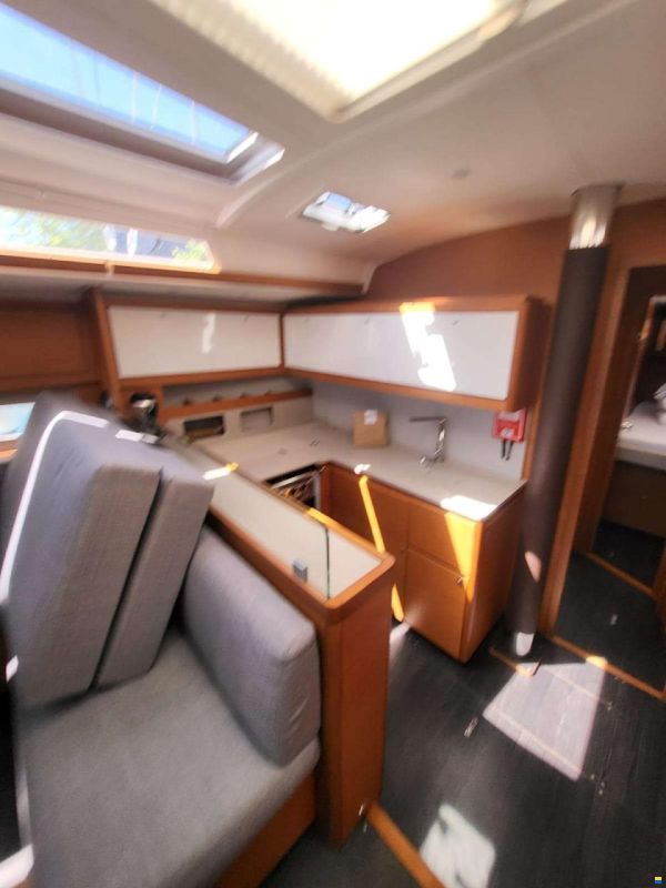 Dufour 530