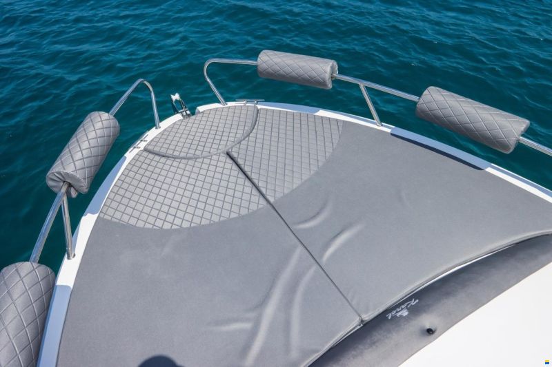 Karel Ionian Sun 680