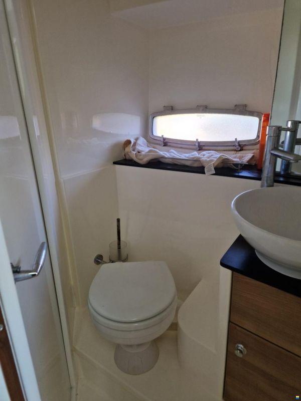 Sealine SC 35