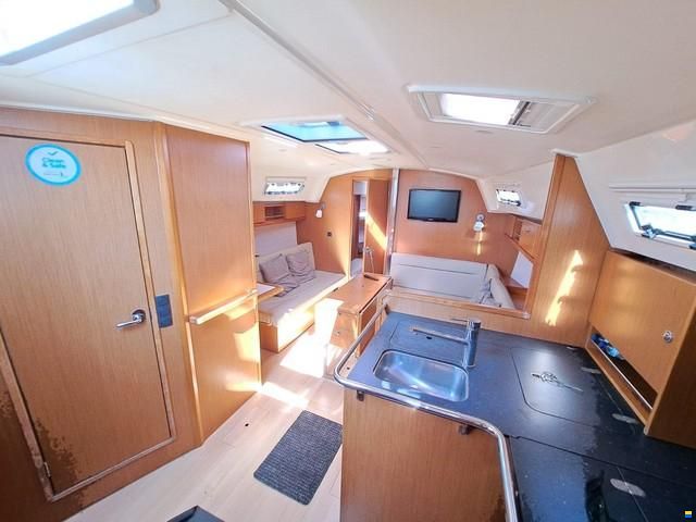 Bavaria 36
