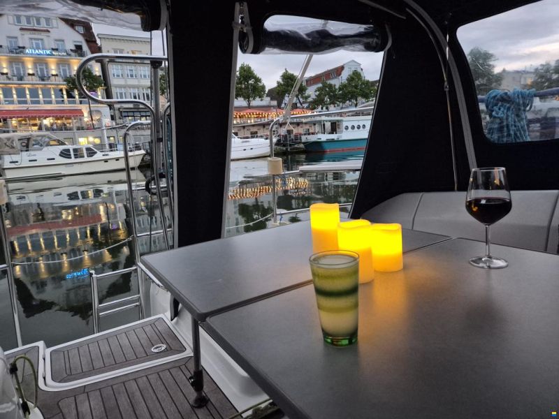 Tango 30