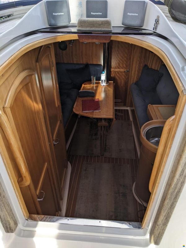 Tango 30