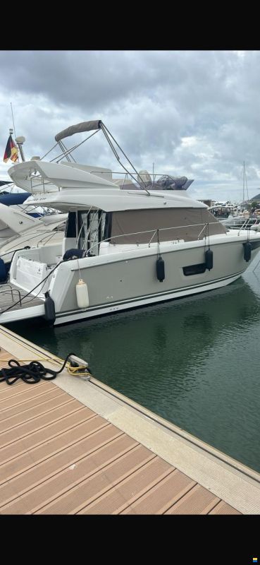 Jeanneau Velasco 37