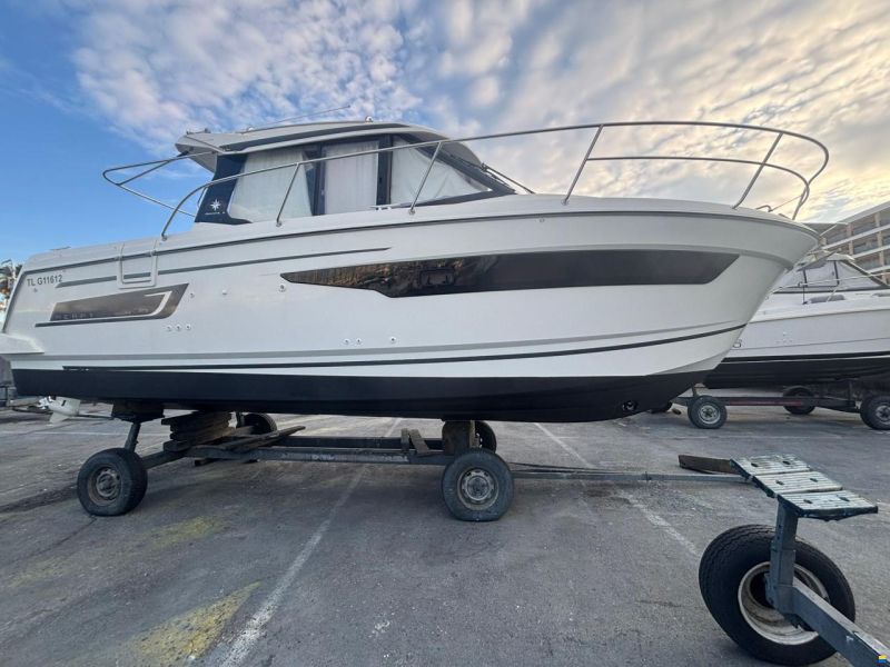 Jeanneau Merry Fisher 895