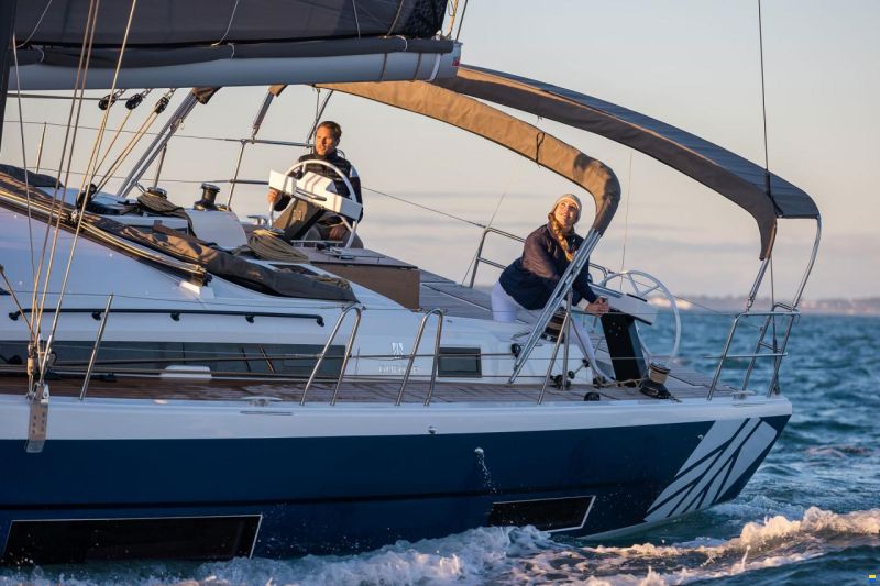 Dufour 470