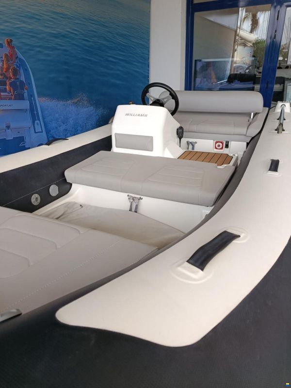 Williams Sportjet 435