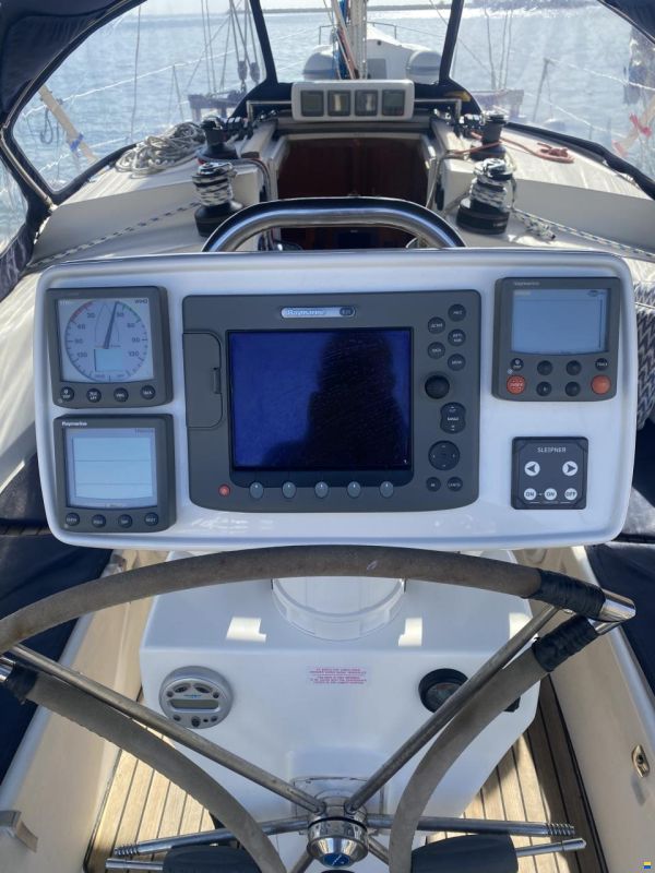 Alliaura Feeling 44 Lift Keel