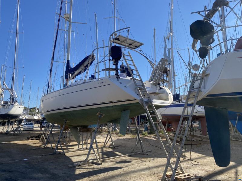 Alliaura Feeling 44 Lift Keel
