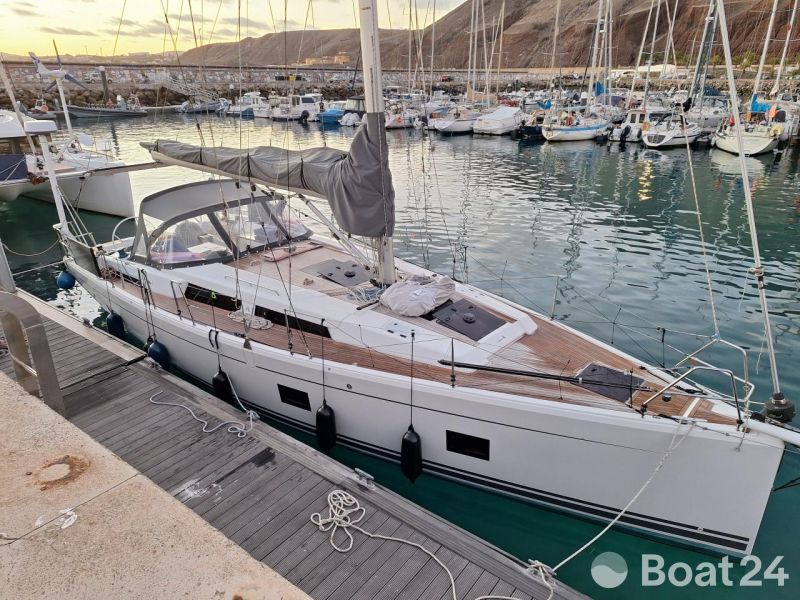 Hanse 418