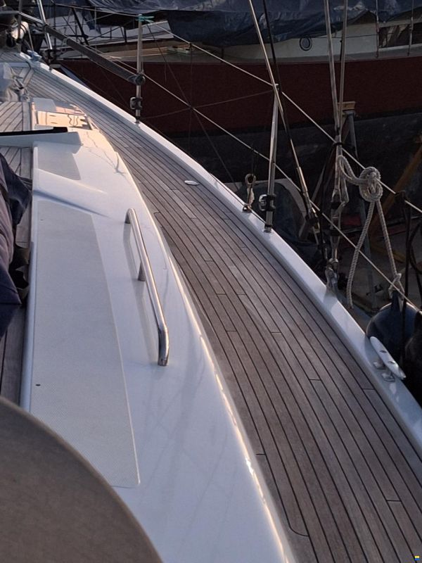 Hanse 418
